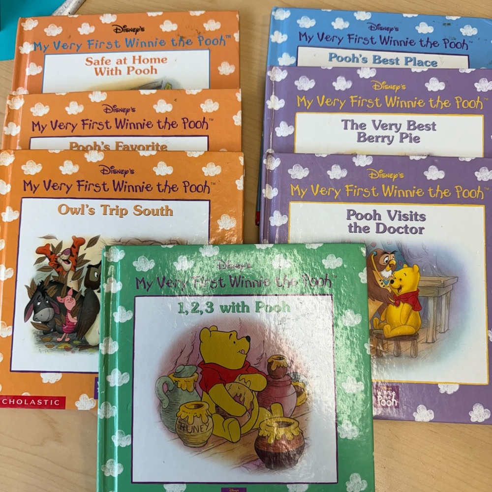 Disney Winnie the Pooh Book Collection - Orange, Purple, Green